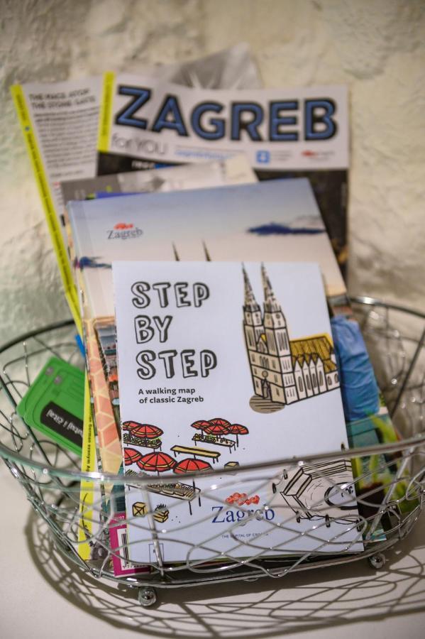 Swanky Old Town Apartment Zagreb Luaran gambar